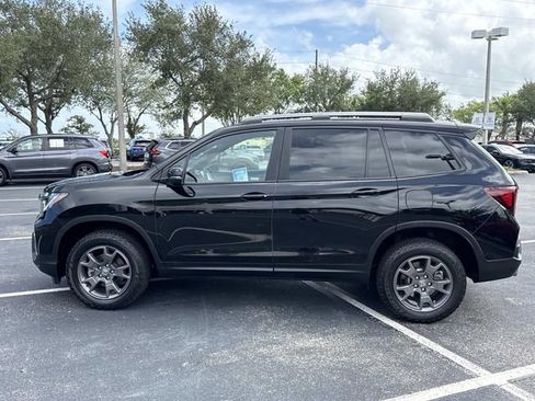 Certified 2024 Honda Passport TrailSport image 7