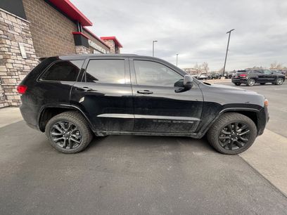 Used 2022 Jeep Grand Cherokee Laredo X