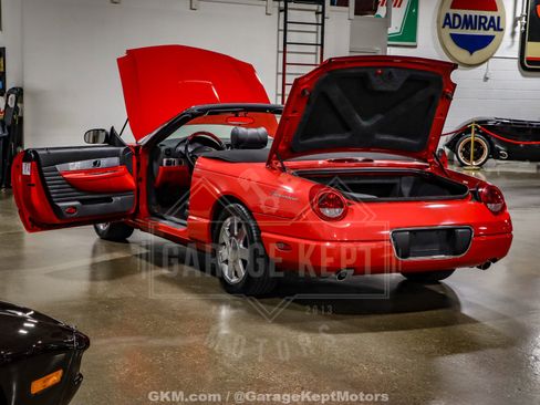 Used 2002 Ford Thunderbird Deluxe image 83