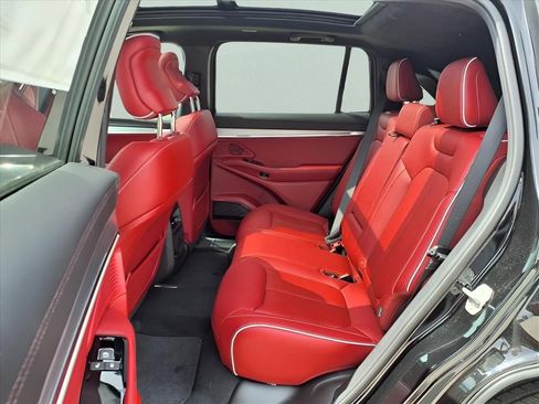 New 2025 Jeep Wagoneer S Launch Edition image 15