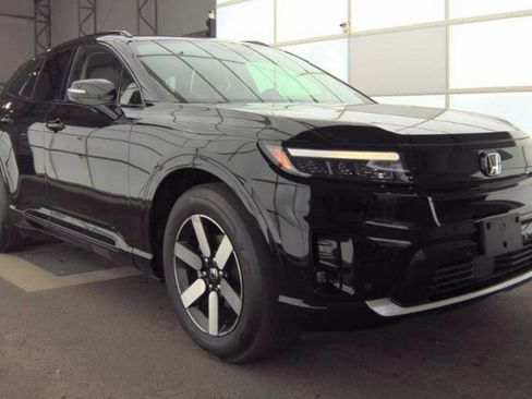 Used 2024 Honda Prologue Touring image 1