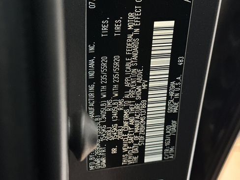 Certified 2021 Toyota Highlander Platinum AWD/4WD image 29