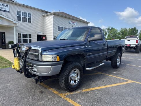 Used 2001 Dodge Ram 2500 Truck 4x4 Regular Cab image 2