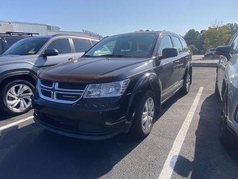 Used 2014 Dodge Journey American Value Package w/ Flexible Seating Group FWD image 4