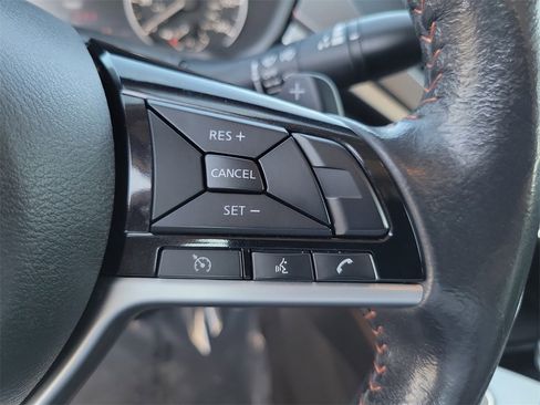 Used 2023 Nissan Altima 2.5 SR image 7