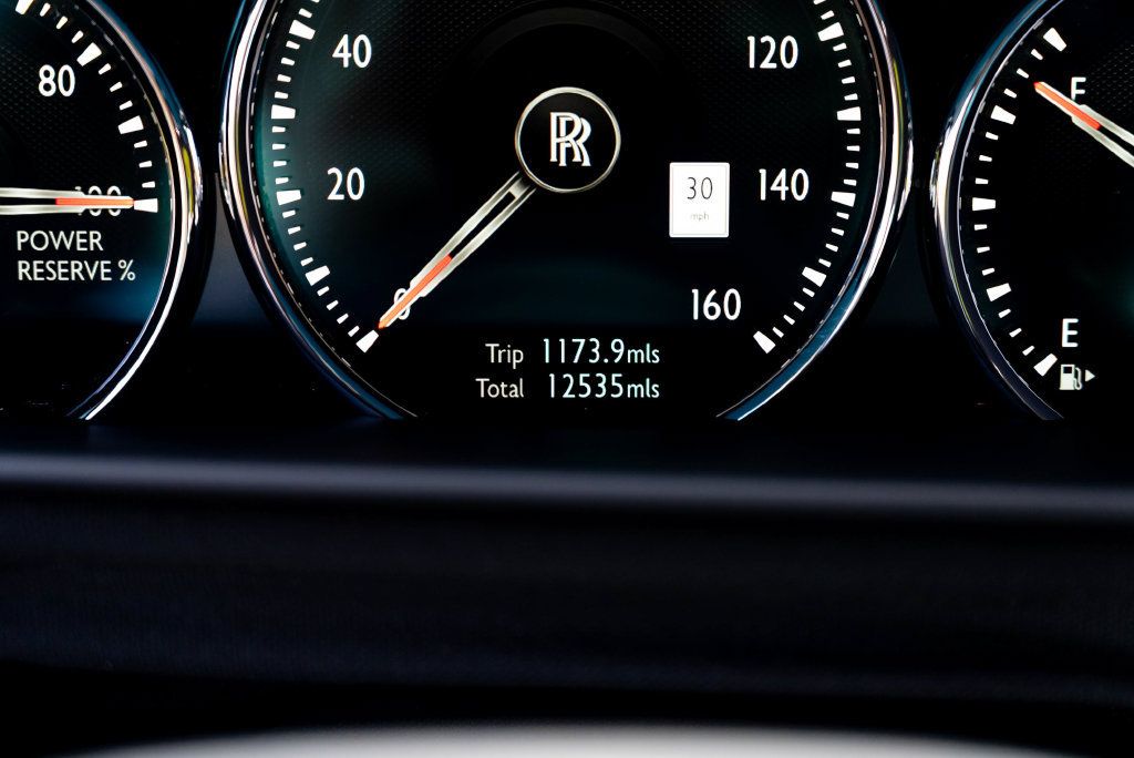 Used 2022 Rolls-Royce Cullinan Black Badge AWD/4WD image 48