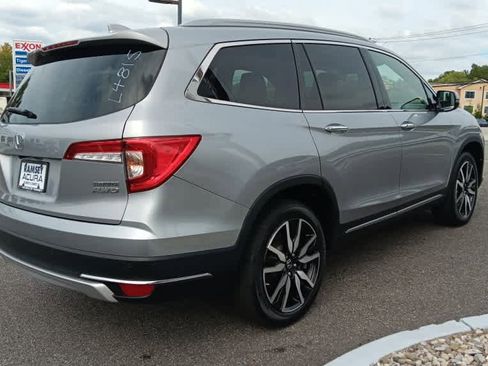 Used 2022 Honda Pilot Touring image 6