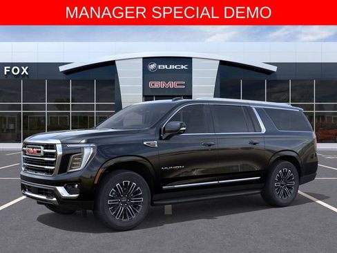 Used 2026 GMC Yukon XL Elevation w/ Elevation Premium Package AWD/4WD image 2