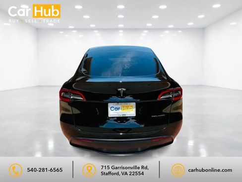 Used 2021 Tesla Model Y Long Range AWD/4WD image 5