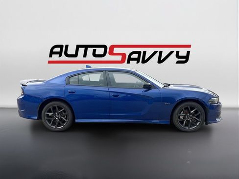 Used 2022 Dodge Charger R/T w/ Blacktop Package RWD image 8