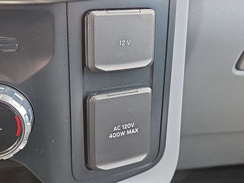 Used 2024 Ford F150 Lariat w/ FX4 Off-Road Package AWD/4WD image 30