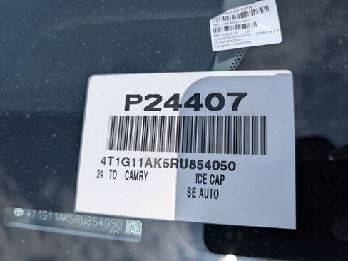 Used 2024 Toyota Camry SE FWD image 35