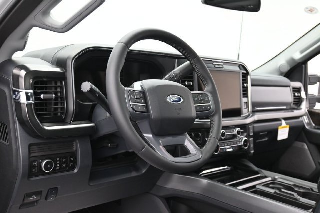 New 2026 Ford F350 Lariat w/ Tremor Off-Road Package AWD/4WD image 20