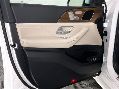 Used 2026 Mercedes-Benz GLE 450 4MATIC image 15