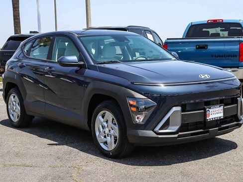 New 2026 Hyundai Kona SE FWD image 3