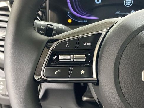 New 2026 Kia Seltos S FWD image 32