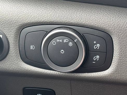 Used 2025 Ford Transit 350 XLT RWD image 23