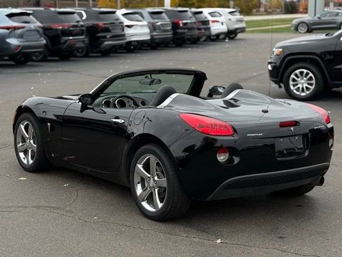 Used 2006 Pontiac Solstice Convertible w/ Premium Package image 37