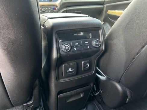 Used 2019 GMC Acadia Denali w/ Technology Package AWD/4WD image 25