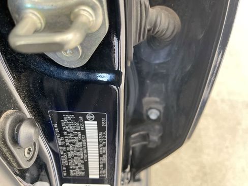 Used 2020 Toyota Camry SE FWD image 27