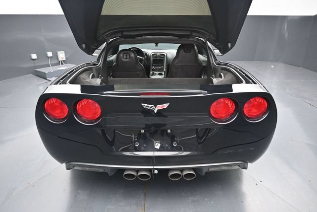 Used 2006 Chevrolet Corvette Coupe RWD image 9