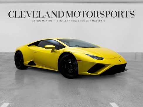 Used 2020 Lamborghini Huracan EVO RWD image 20