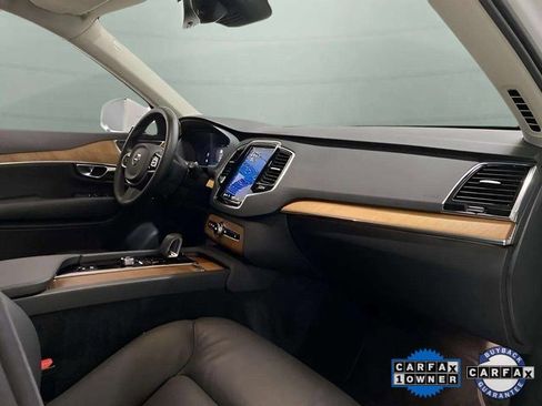 Used 2025 Volvo XC90 B6 Plus image 86