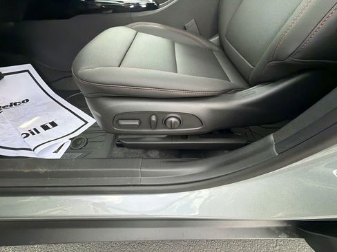 New 2026 Chevrolet Trax RS image 18