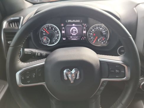 Used 2024 RAM 1500 Big Horn AWD/4WD image 31