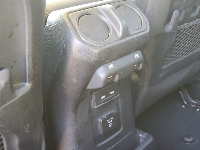 Used 2021 Jeep Wrangler Unlimited Rubicon w/ Dual Top Group AWD/4WD image 19