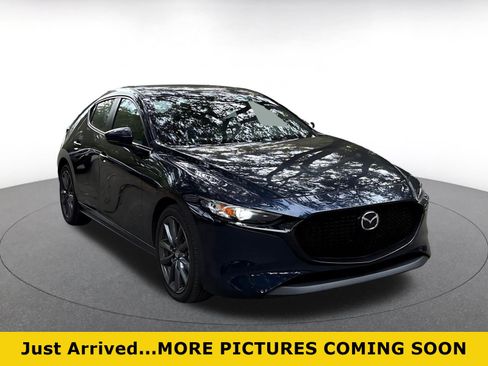 Used 2026 MAZDA MAZDA3 s FWD image 1