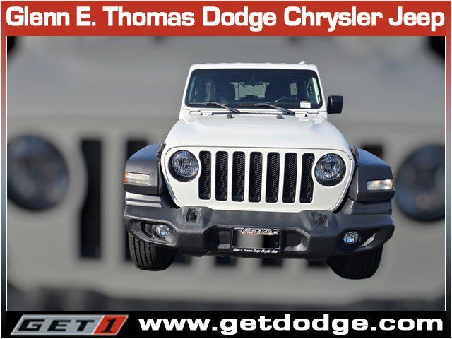 Certified 2022 Jeep Wrangler Unlimited Sport AWD/4WD image 2