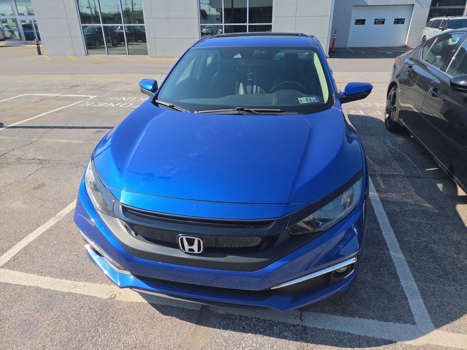 Used 2020 Honda Civic EX-L image 2