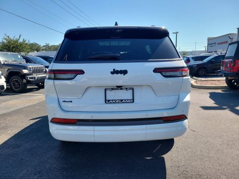 New 2026 Jeep Grand Cherokee L Limited AWD/4WD image 7