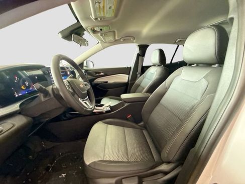 New 2026 Chevrolet Trax LT w/ Driver Confidence Package image 21