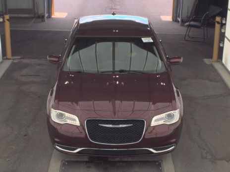 Used 2016 Chrysler 300 Limited RWD image 2