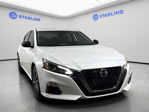Used 2020 Nissan Altima 2.5 SR image 14
