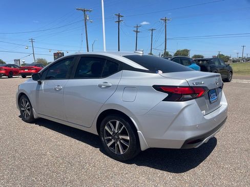 Certified 2025 Nissan Versa SV w/ Trunk Package FWD image 5