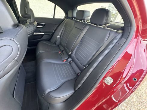 Used 2025 Mercedes-Benz C 300 4MATIC Sedan image 26