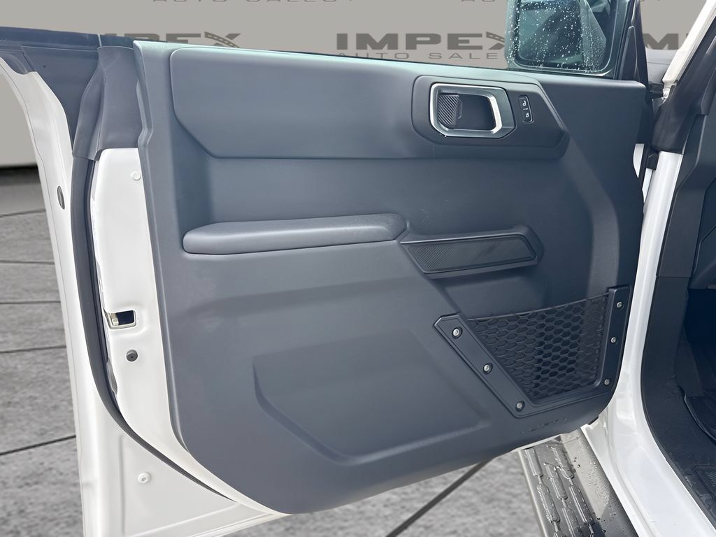 Used 2025 Ford Bronco Big Bend AWD/4WD image 17