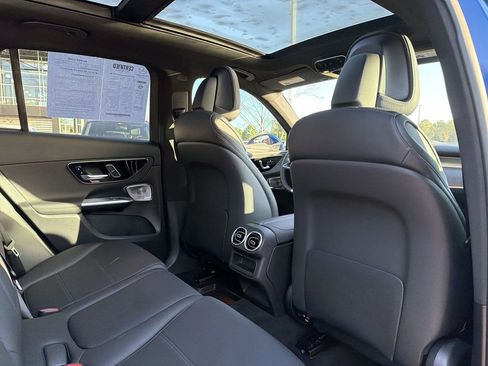 Certified 2025 Mercedes-Benz GLC 300 GLC 300 image 18
