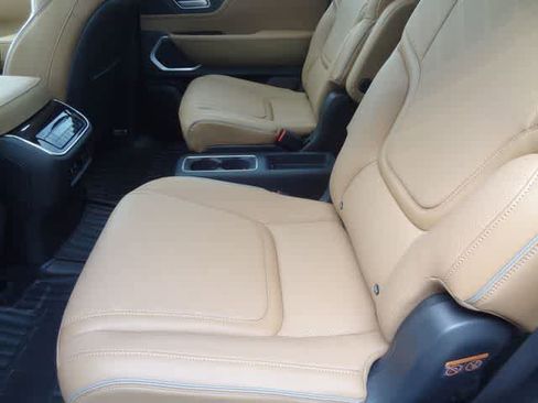 New 2026 INFINITI QX80 Luxe w/ Cargo Package AWD/4WD image 8