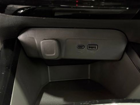 New 2026 Chevrolet Trax LT image 38