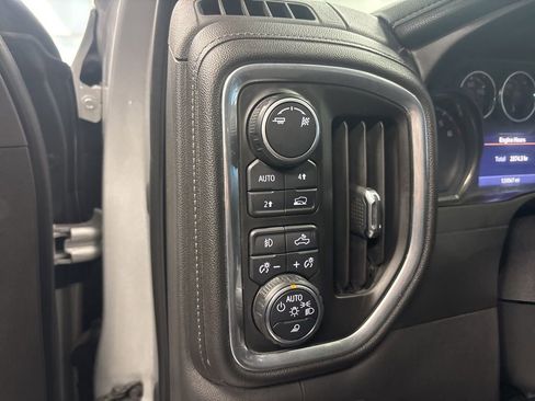 Used 2019 Chevrolet Silverado 1500 LTZ w/ LTZ Premium Package image 14
