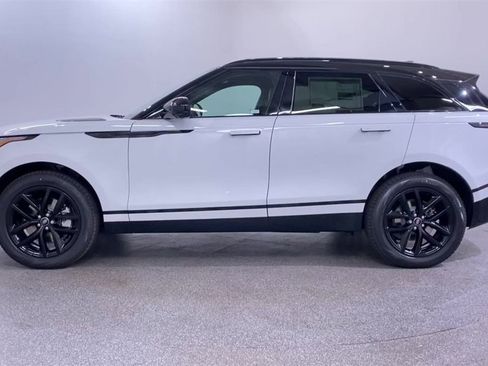 New 2025 Land Rover Range Rover Velar Dynamic SE image 5