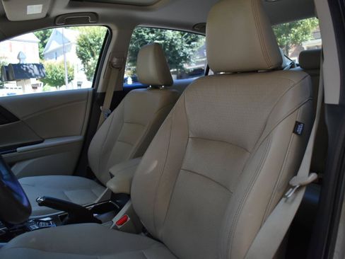 Used 2015 Honda Accord EX-L image 25