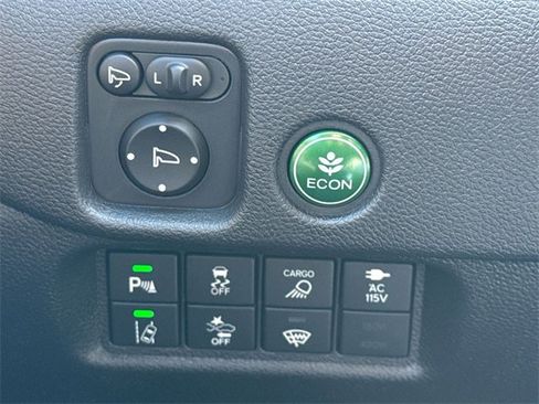 Certified 2026 Honda Ridgeline Black Edition image 35