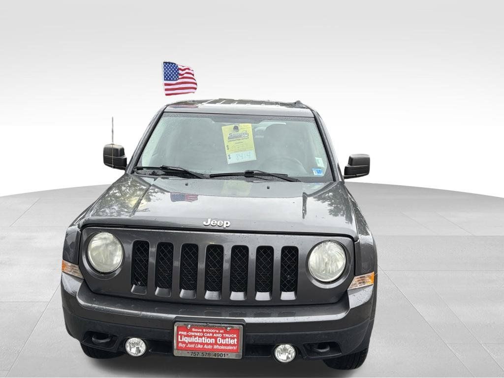 Used 2014 Jeep Patriot Sport w/ Power Value Group AWD/4WD image 3