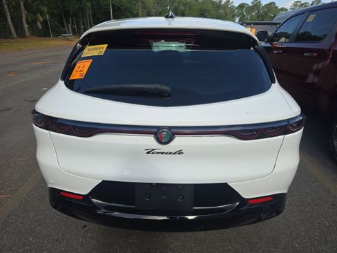 Used 2024 Alfa Romeo Tonale Ti AWD/4WD image 7