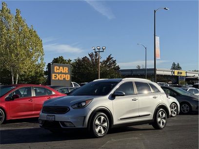 Used 2018 Kia Niro EX